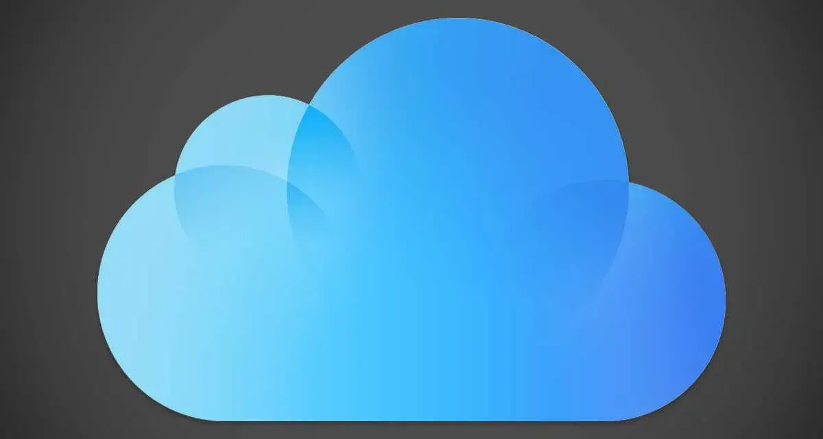 Blue gradient cloud icon on a dark gray background.