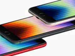 Tre iPhones i olika färger, alla med hemknapp, staplade på varandra.