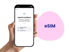En hand håller en iPhone som visar hur man lägger till en mobiltjänst med eSIM. Frågan "hur många esim kan man ha" besvaras indirekt genom att visa möjligheten att lägga till en ny tjänst.