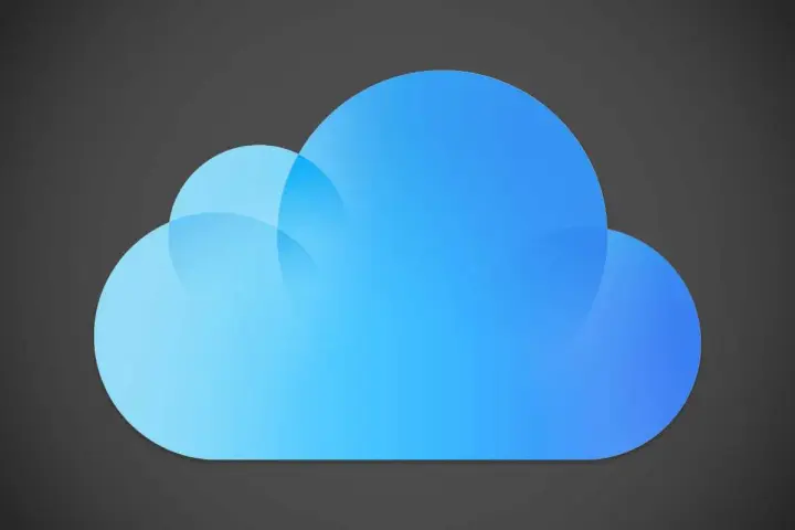 Blue gradient cloud icon on a dark gray background.