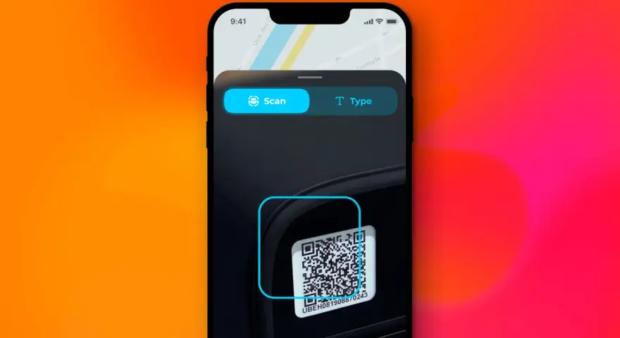 iPhone-app för att skanna koder. En QR-kod syns i bild, redo att skannas.