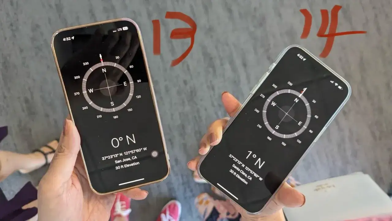 Tv&aring; iPhones visar kompass-appen. Den ena visar 0&deg; N och den andra 1&deg; N, med koordinater f&ouml;r San Jose och Santa Clara.